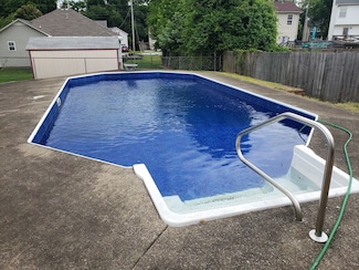 1604 Jennifer Dr, Columbia, TN 38401
