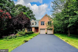 6000 Pocol Dr, Clifton, VA 20124