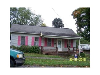415 Grant St, Mercer, PA 16137