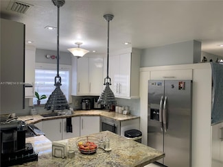 3241 NW 17th St, Miami, FL 33125