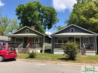 762 E Waldburg St, Savannah, GA 31401