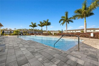 7384 Rockefeller Dr, Naples, FL 34119