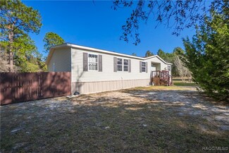 5597 W Tirana Ln, Dunnellon, FL 34433