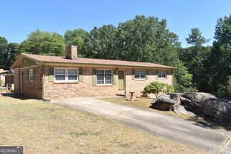 3400 Scott Dr, Austell, GA 30106