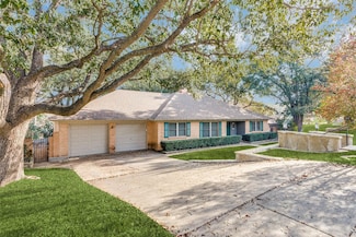 6604 Genoa Rd, Fort Worth, TX 76116