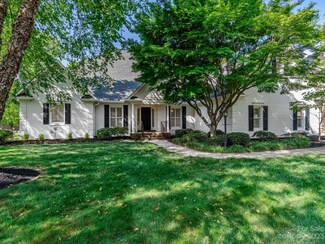 1136 Concord Rd, Davidson, NC 28036