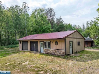 6076 Wynne Ridge Rd, Aurora, MN 55705
