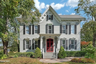 2307 Rosendale Rd, Schenectady, NY 12309