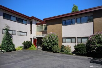 1110 5th Ave S Unit 401, Edmonds, WA 98020