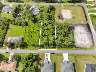 1626 Chamorro St SE, Palm Bay, FL 32909