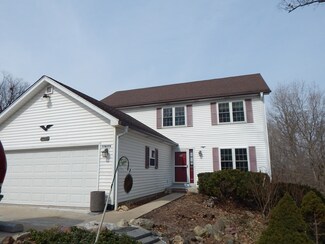 35W298 Park Ave, Saint Charles, IL 60174