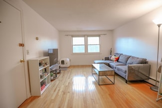 138 Tyngsboro Rd Unit 11, North Chelmsford, MA 01863