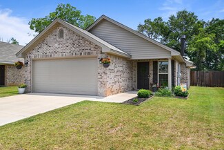 110 Dawson's Mill Dr, Prattville, AL 36067