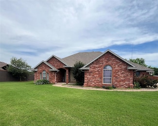 2354 Blue Spruce Dr, Blanchard, OK 73010