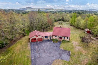 58 E Buckfield Rd, Buckfield, ME 04220