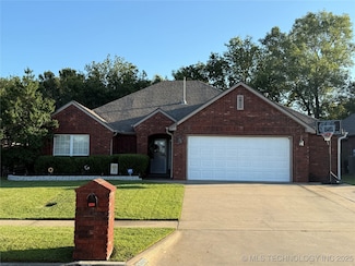 13006 E 112th St N, Owasso, OK 74055