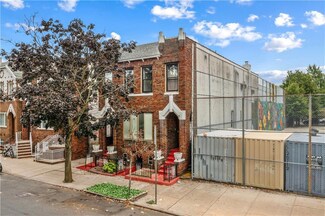 1541 W 12th St, Brooklyn, NY 11204