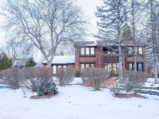 4317 Ramsgate Ln, Bloomfield Hills, MI 48302