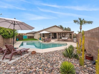 4261 W Gatekeeper Dr, Tucson, AZ 85741