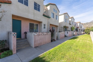 13901 Olive View Dr Unit 68, Sylmar, CA 91342