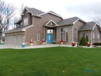 109 Duck Pond Rd, Upper Sandusky, OH 43351