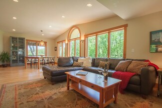 4111 Veith Ave, Madison, WI 53704
