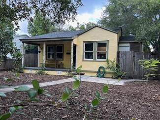 2344 Oakdale St S, Saint Petersburg, FL 33705