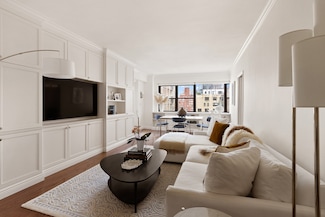 165 E 72nd St Unit 16D, New York, NY 10021