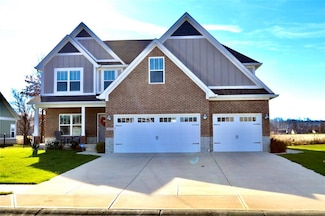 4607 W Meadows Ln, New Palestine, IN 46163