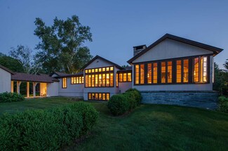 1751 Middletown Rd, Londonderry, VT 05148