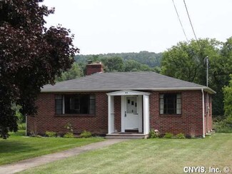 88 N Main St, Earlville, NY 13332