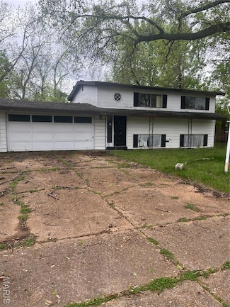 7316 Elm Grove Ct, Hazelwood, MO 63042