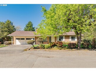 5115 NE Ainsworth Ct, Portland, OR 97218