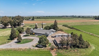 25832 Magnolia Rd, Escalon, CA 95320