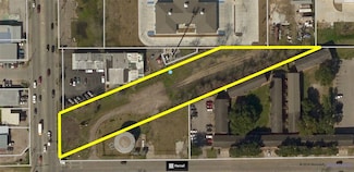 1915 S Shaver, Pasadena, TX 77502