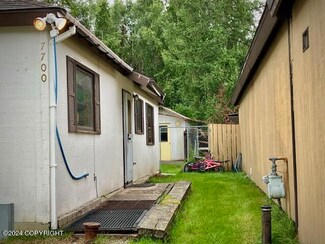 7700 Chaimi Loop, Anchorage, AK 99504