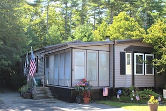 6 Jefferson Way, Carver, MA 02330