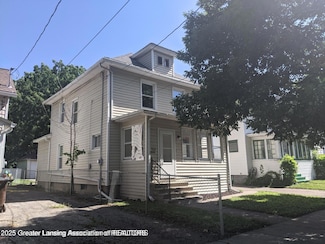 914 W Hillsdale St, Lansing, MI 48915