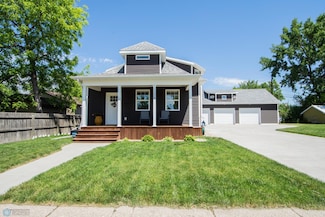 406 1st Ave SE, Dilworth, MN 56529
