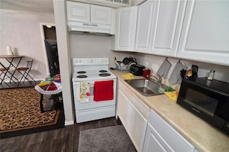1840 Burton Dr Unit 141, Austin, TX 78741