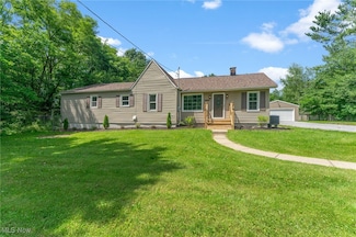 5843 Fairlawn Ave, Hubbard, OH 44425