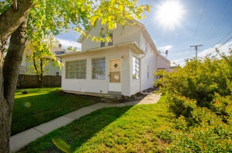 1701 Manhattan St, Michigan City, IN 46360