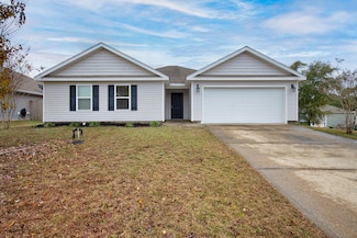 3104 Partridge Dr, Crestview, FL 32539