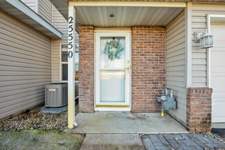 25550 Pine Ridge Rd, Zimmerman, MN 55398