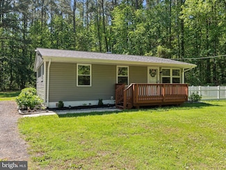 40147 Dockser Dr, Mechanicsville, MD 20659