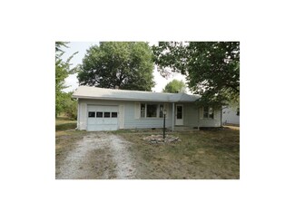 314 E 8th St, Adrian, MO 64720