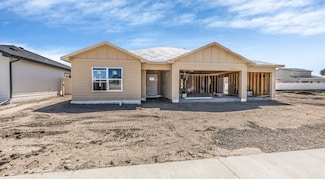 420 Pear Ln, Grand Junction, CO 81504