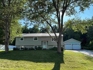 24 Janice Dr, Goffstown, NH 03045