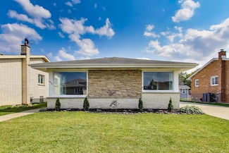 8433 W Betty Terrace, Niles, IL 60714