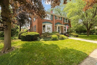 2505 Court St, Saginaw, MI 48602